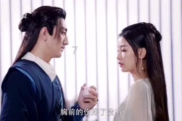 我想知道我是不是有心理疾病，我每次在家里睡觉挺好的，但是一到了学校，我就会很难入睡，然后就特别想上